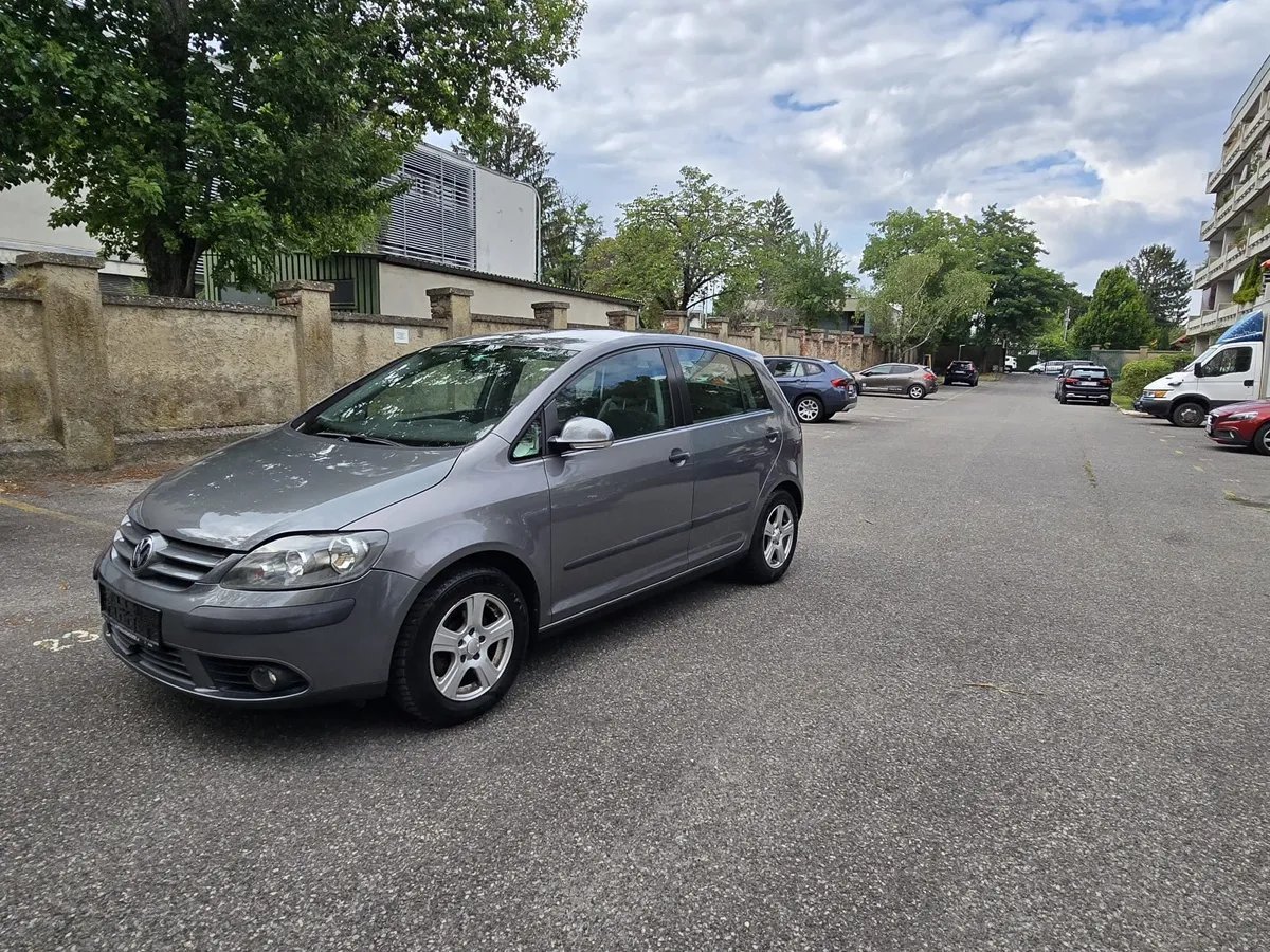 Volkswagen Golf V. Plus 2.0 TDI 140LE 6 sebesség, klíma, tempomat, gyári fényezés,sérülésmentes!